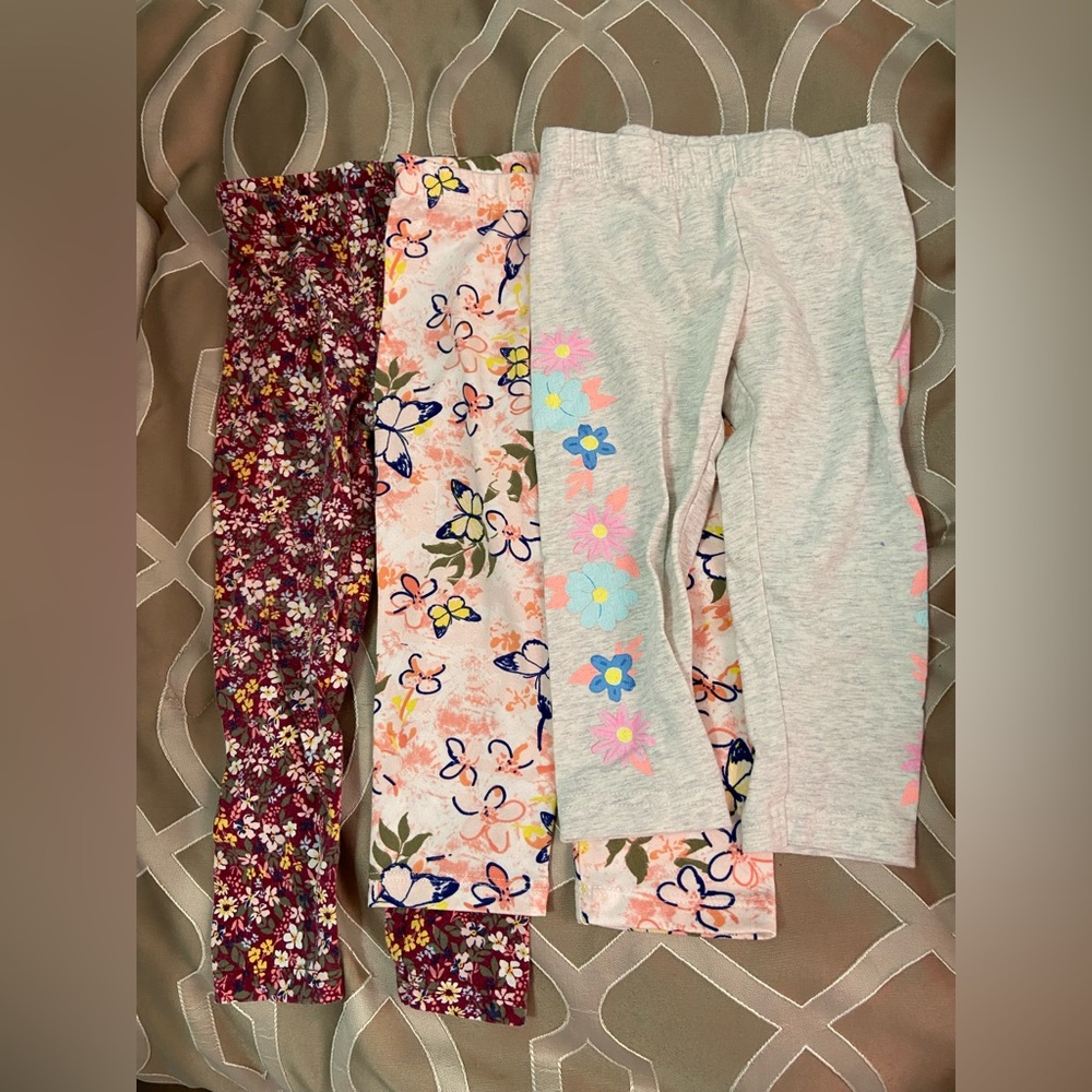 EUC Girl’s Leggings size 3T